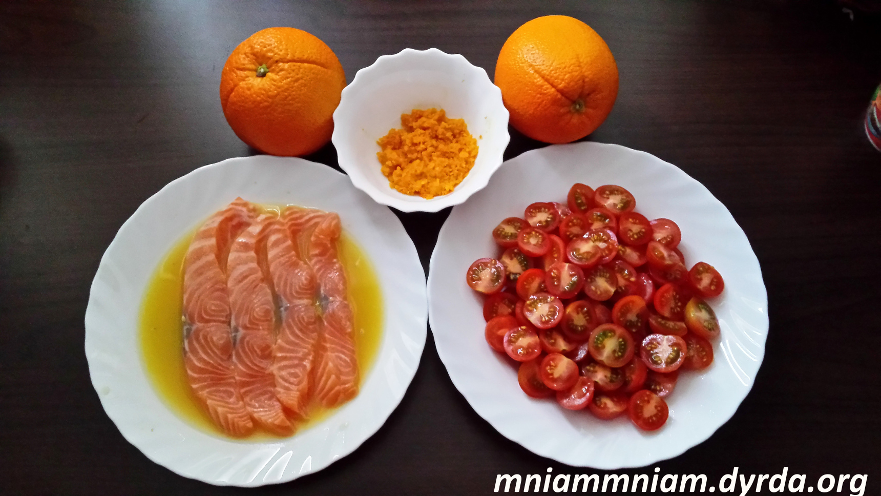 przepis, przepis na łosoś, przepis łosoś pieczony, przepis łosoś, łosoś przepisy, przepis na łososia, łosoś, łosoś w pomarańczach, łosoś w pomidorkach, łosoś grillowany, przepis łosoś grill, mniammniam, przepis mniam mniam, łosoś mniammniam, przepisy dyrda, jan dyrda